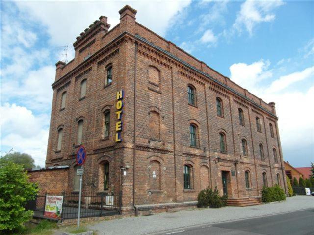 Hotel Maly Mlyn Stargard Szczeciński Dış mekan fotoğraf